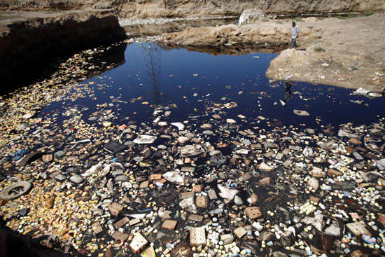 مصادر تلوث المياه بمياه الصرف المختلفة