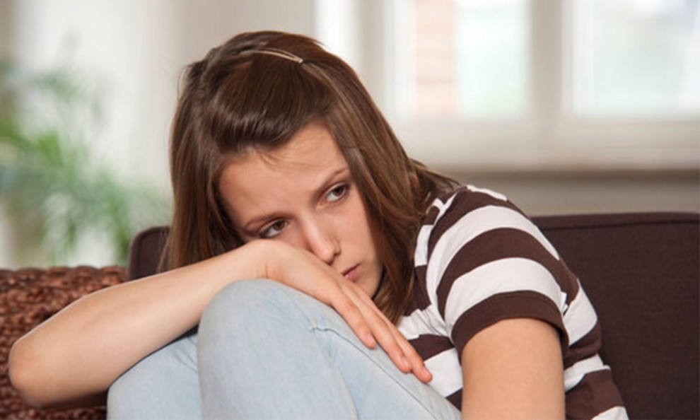 16 طريقة للتعامل مع ابنتك المراهقة